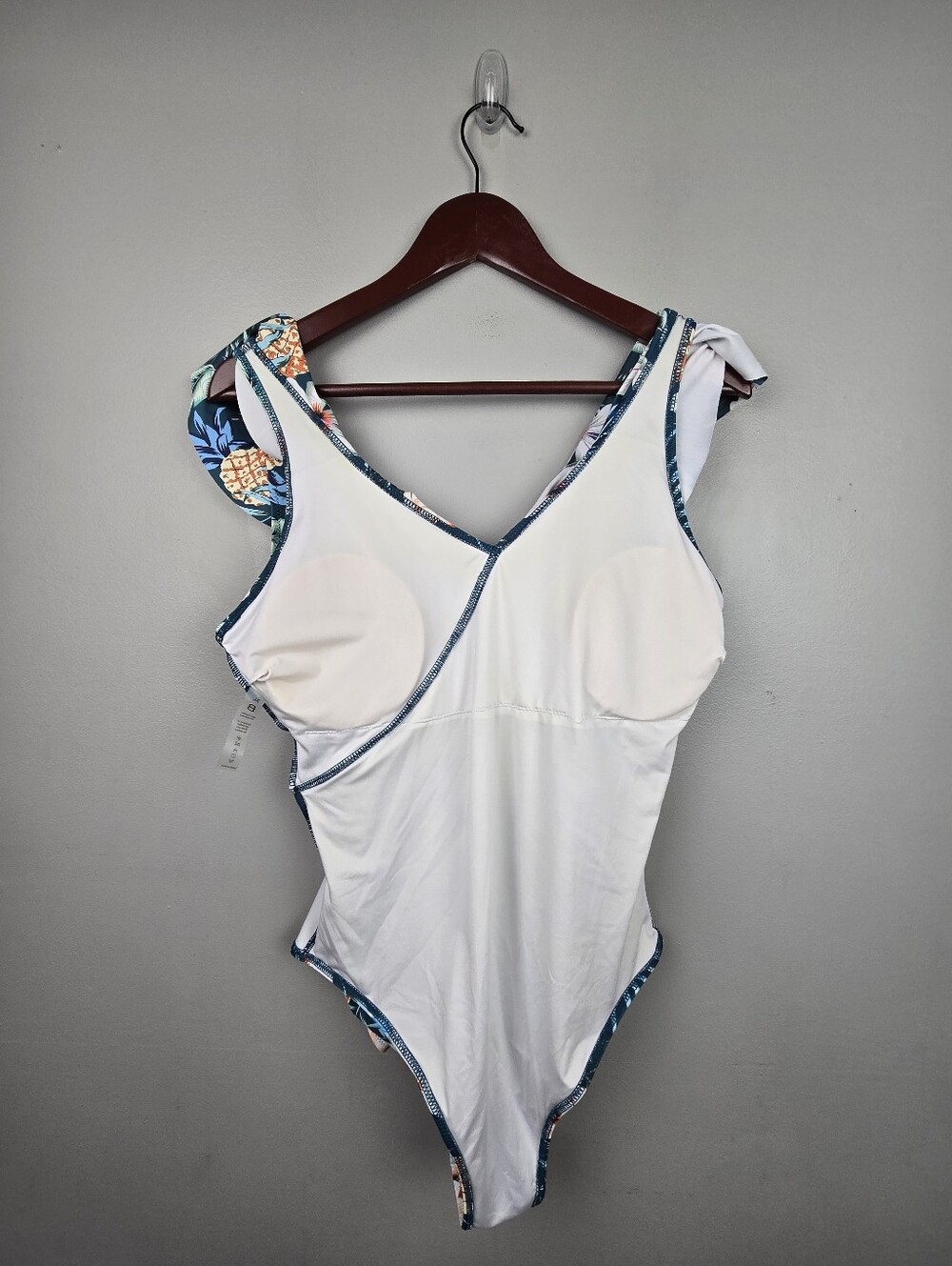 Blooming Jelly Tropical Print One-Piece Swimsuit‎ Ruffle Neckline Women Size XL - Picture 5 of 13